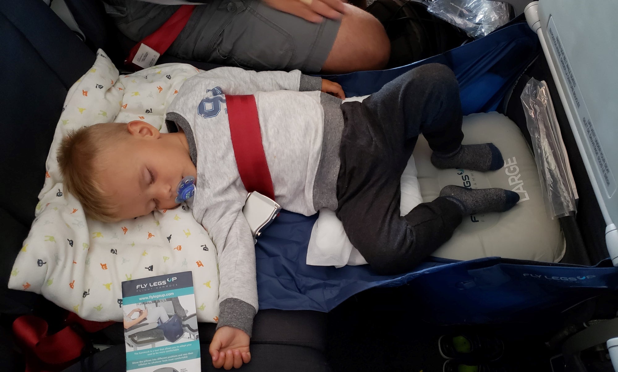 "Thank you so much!!!! 😍🤝" - Benett 2 years old, Air Canada