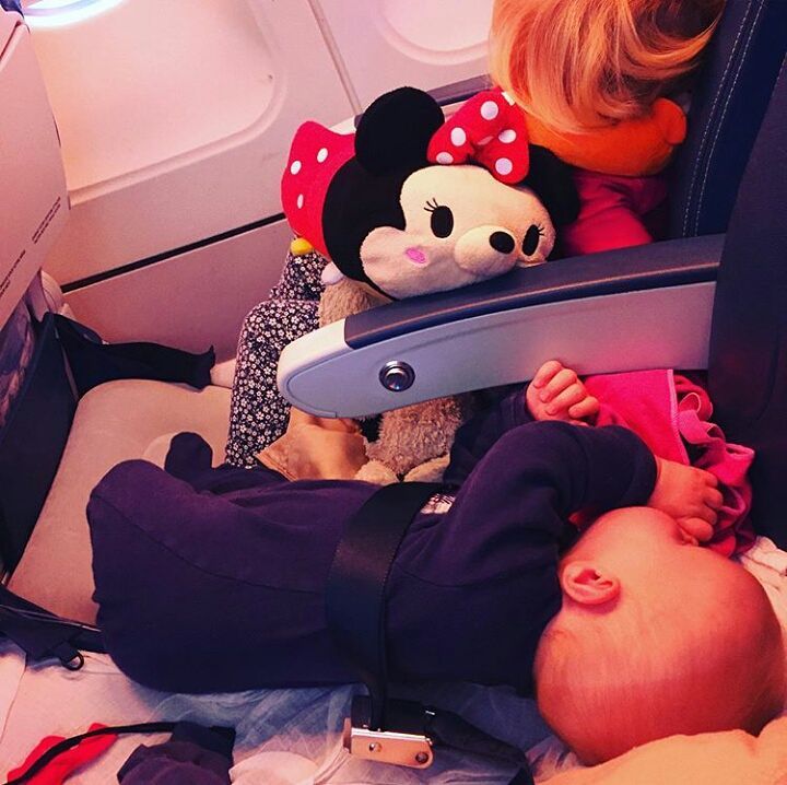 "2 kids on my own...brilliant x" - Ria, Air Transat